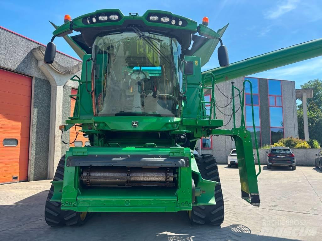 John Deere S 690 i Leikkuupuimurit
