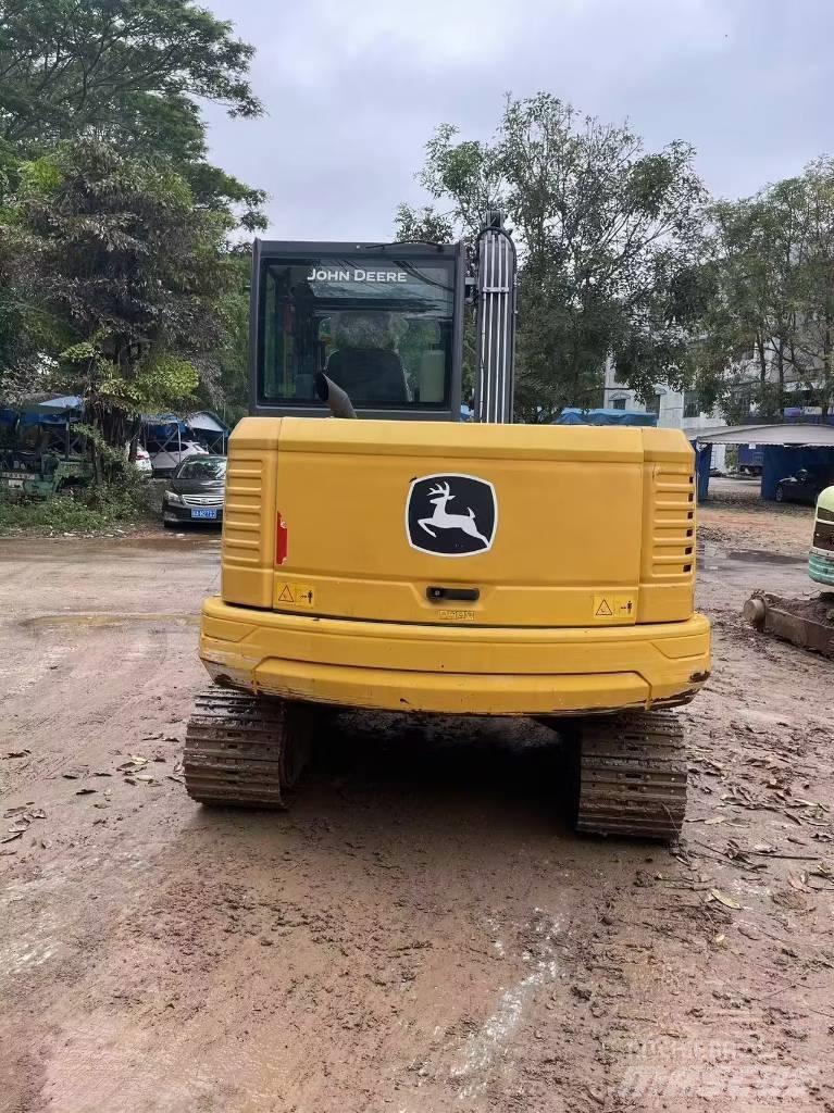John Deere E60 Minikaivukoneet < 7t