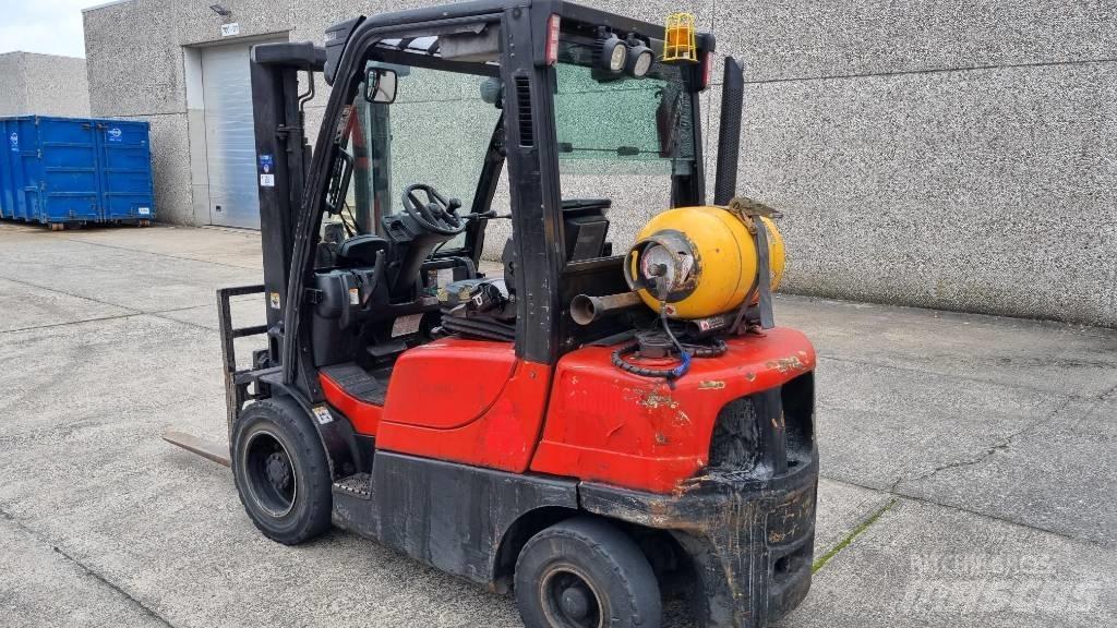 Hyster H 3.00 FT Nestekaasutrukit