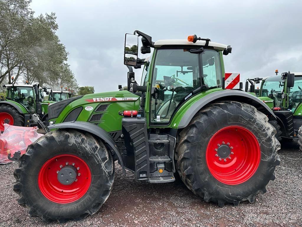 Fendt 724 Profi Plus Traktorit