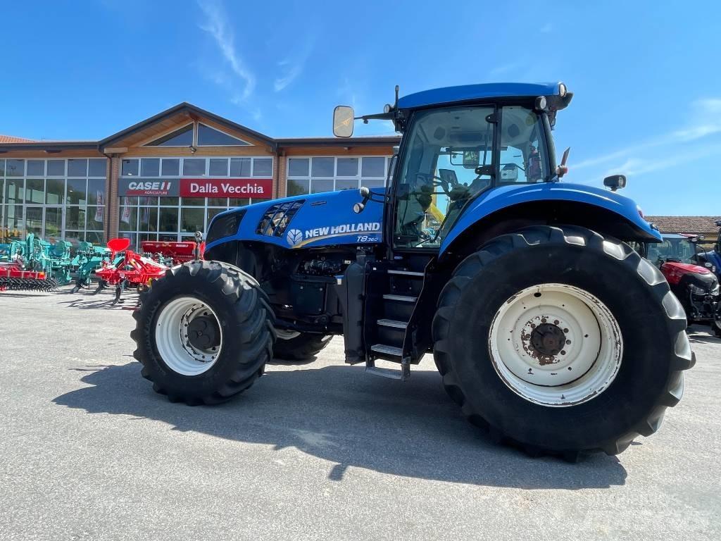New Holland T 8.360 Traktorit