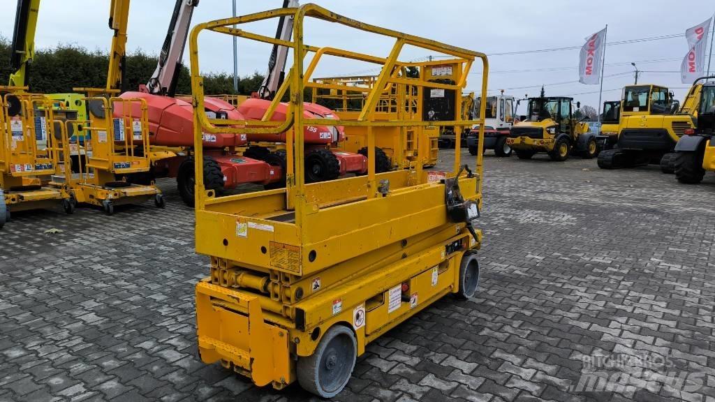 Haulotte Compact 8 Saksilavat