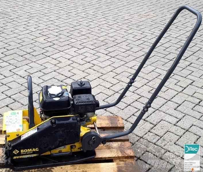 Bomag BVP 10/36 Tärylevyt