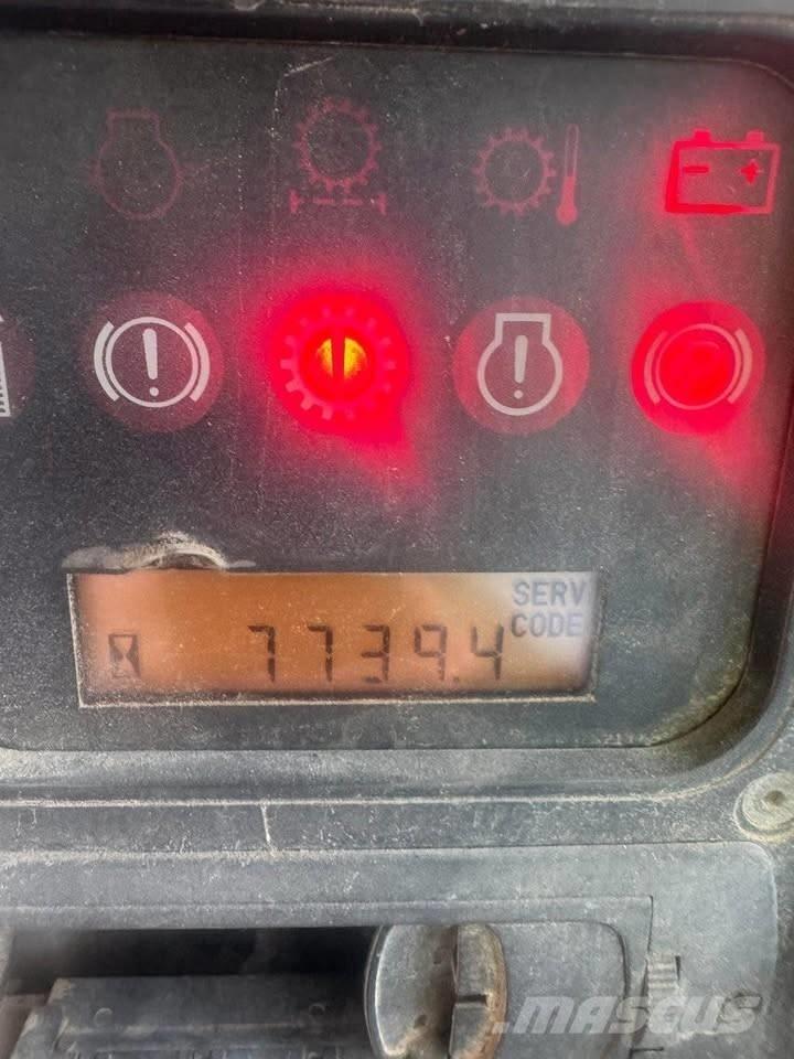 CAT D 6 N Telaketjupuskutraktorit