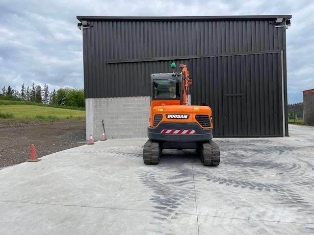 Doosan DX 63 Minikaivukoneet < 7t
