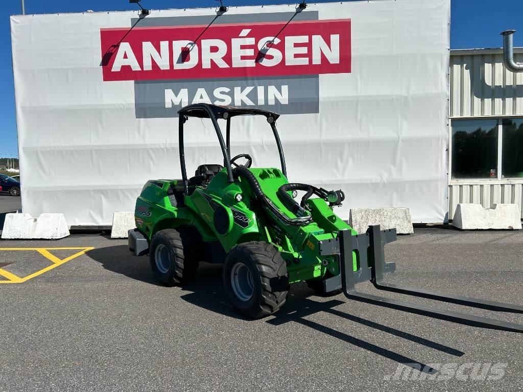 Avant 755 Liukuohjatut kuormaajat