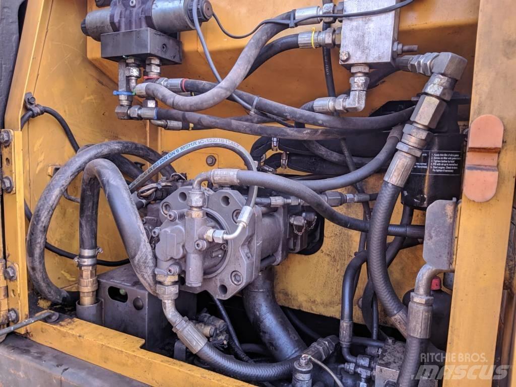 Volvo EC 160 B LC Telakaivukoneet