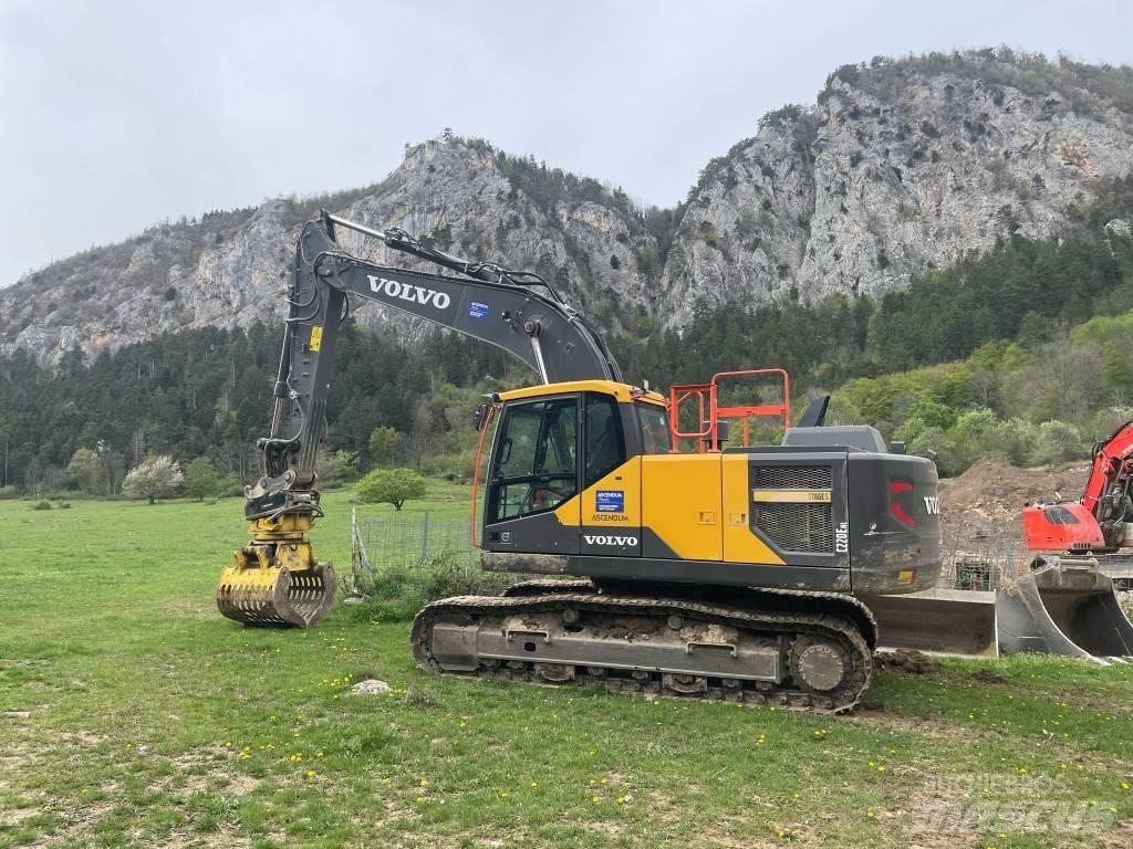 Volvo EC 220 E Telakaivukoneet