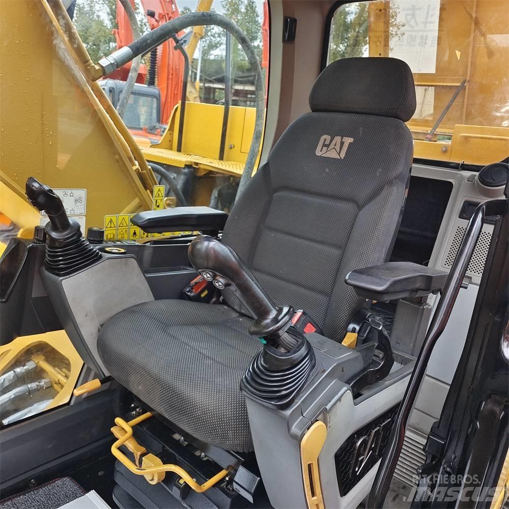 CAT 320 GC Telakaivukoneet