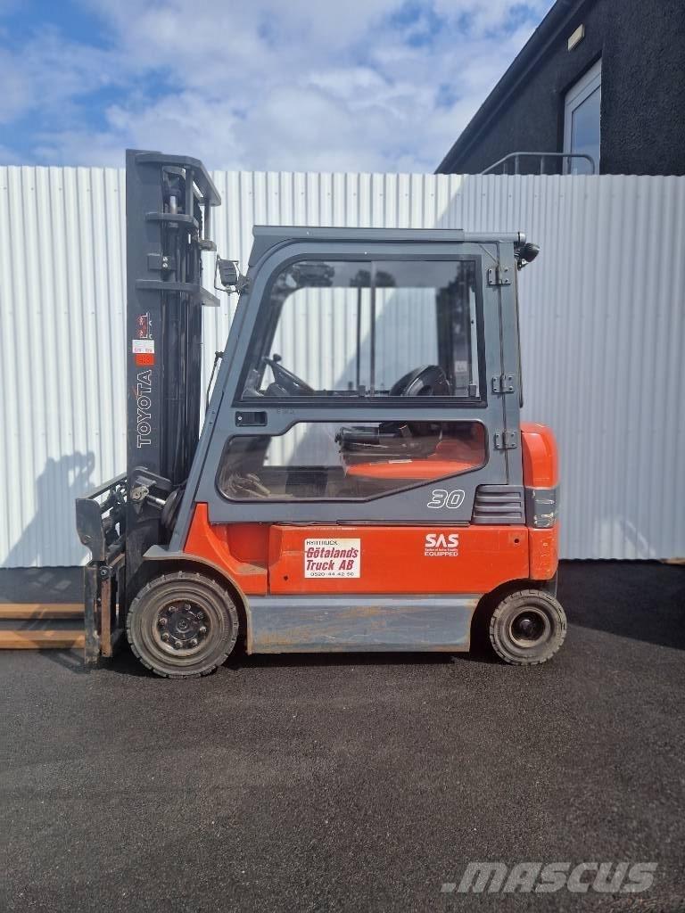 Toyota 7 FBMF 30 Sähkötrukit