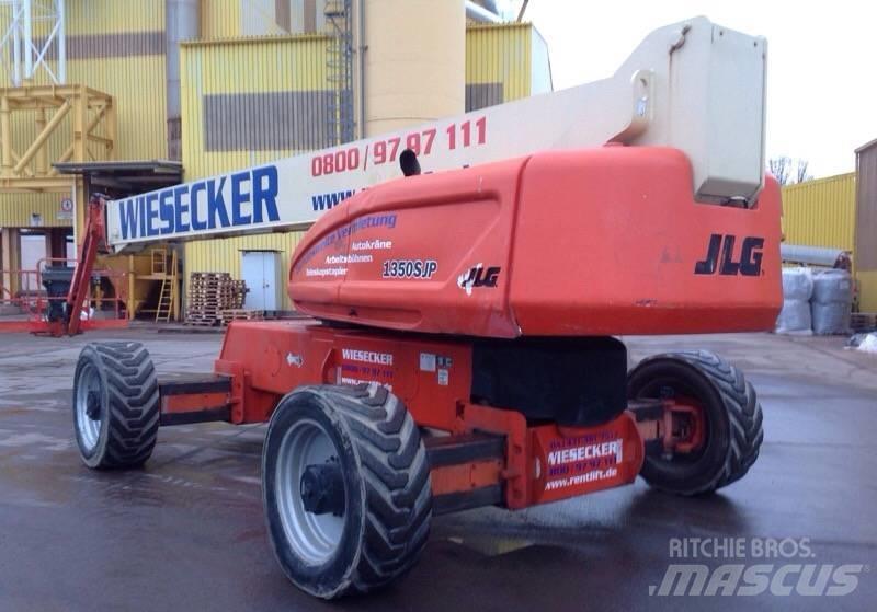 JLG 1350 SJP Teleskooppipuominostimet