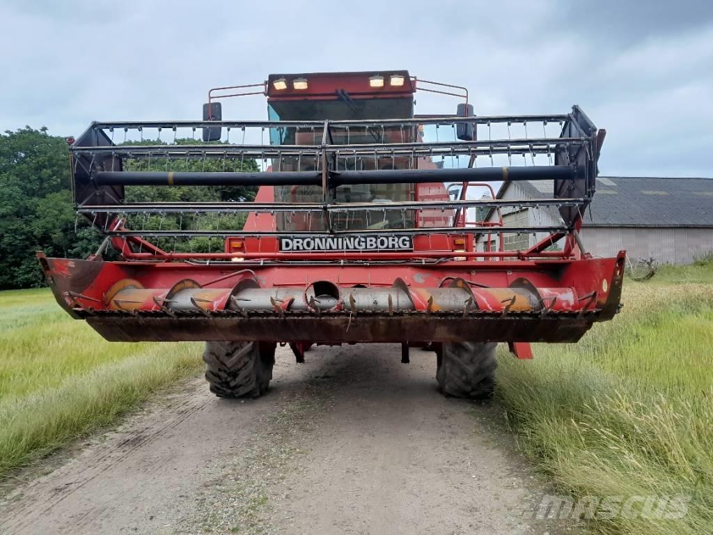 Dronningborg D 7500 Leikkuupuimurit