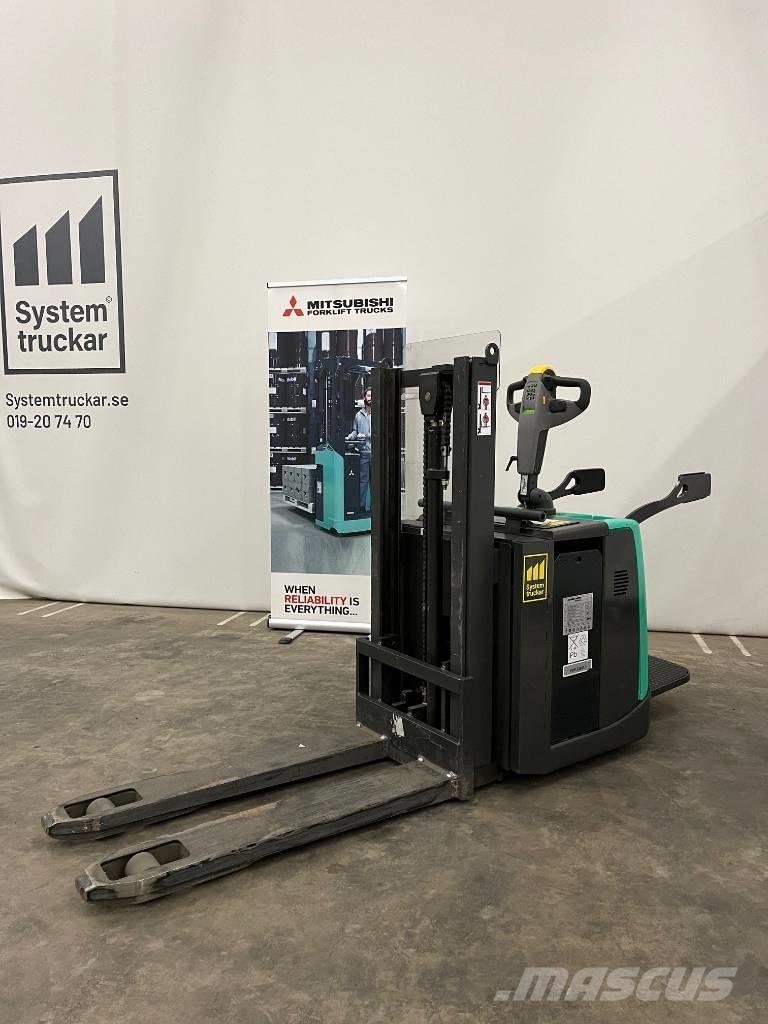 Mitsubishi PBV20PD Käyden ajettavat pinoamistrukit