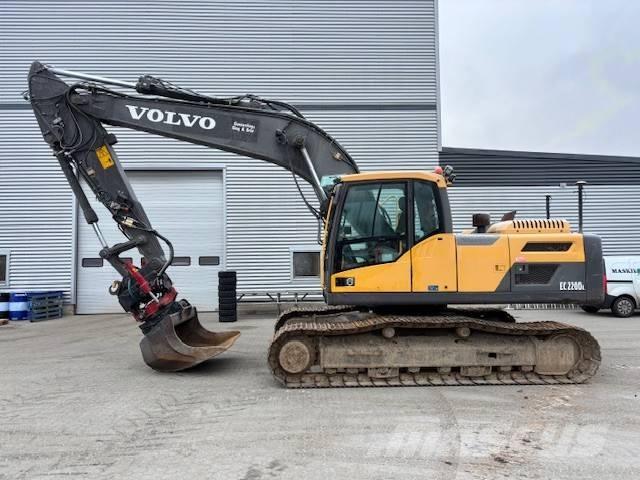 Volvo EC 220 D Telakaivukoneet
