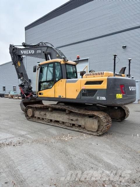Volvo EC 220 D Telakaivukoneet