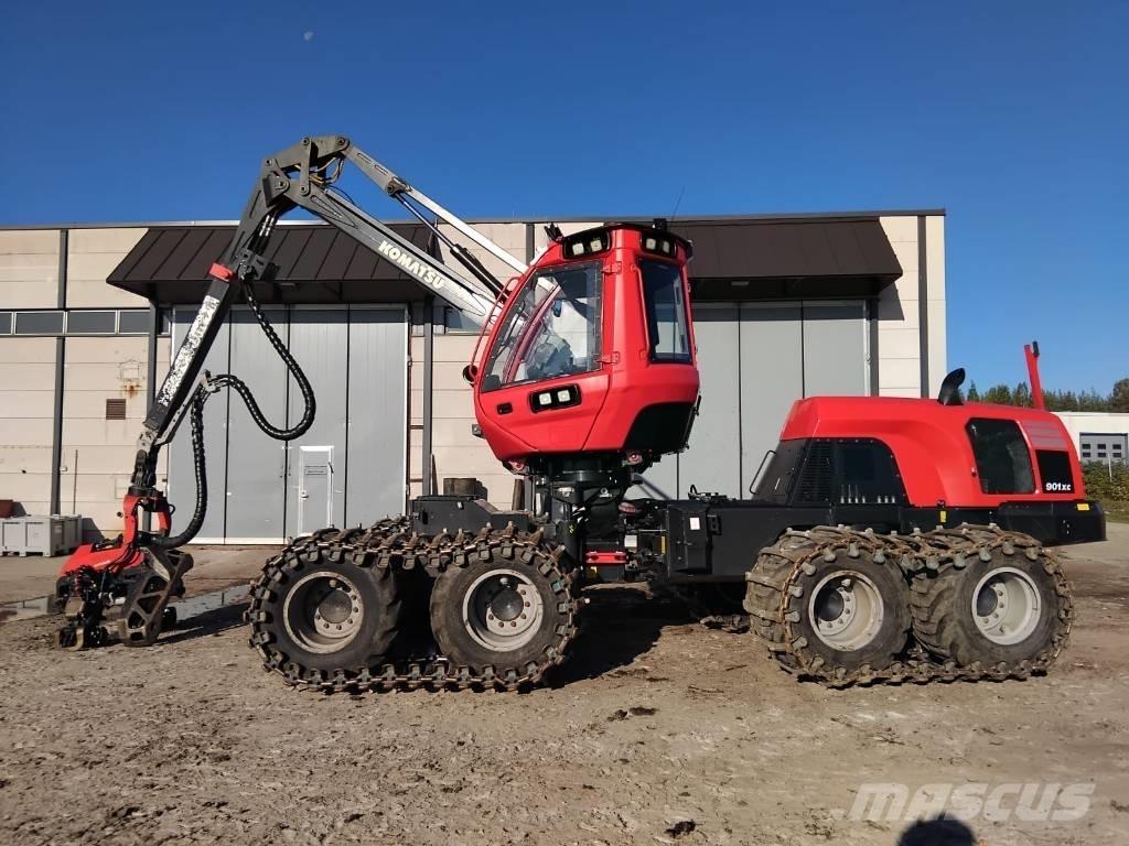 Komatsu 901XC Harvesterit