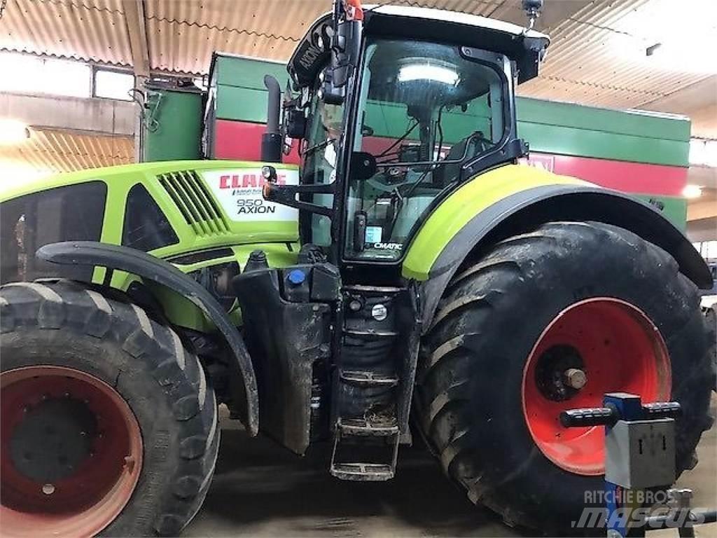 CLAAS Axion 950 Traktorit