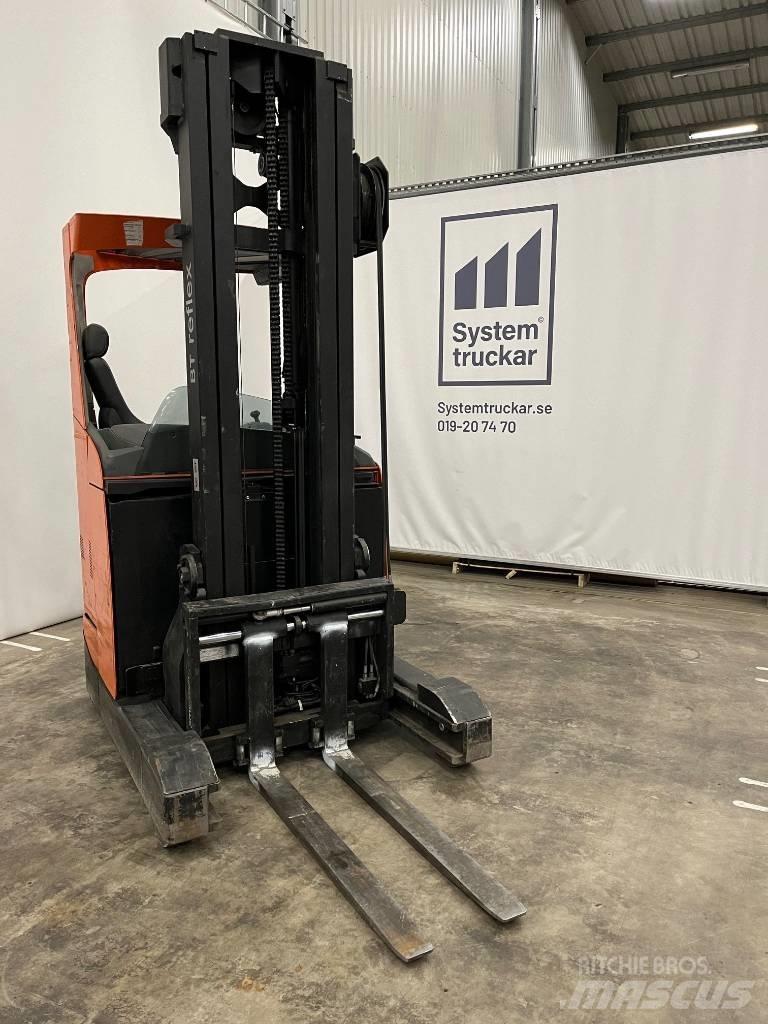 BT RRE160E Työntömastotrukit