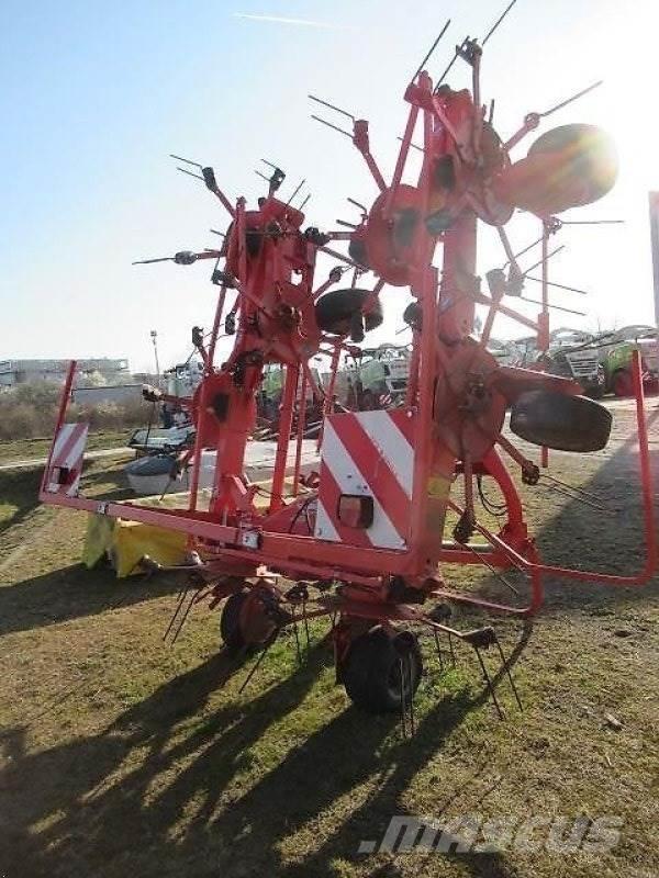 Kuhn GF8702 Pöyhimet ja haravat