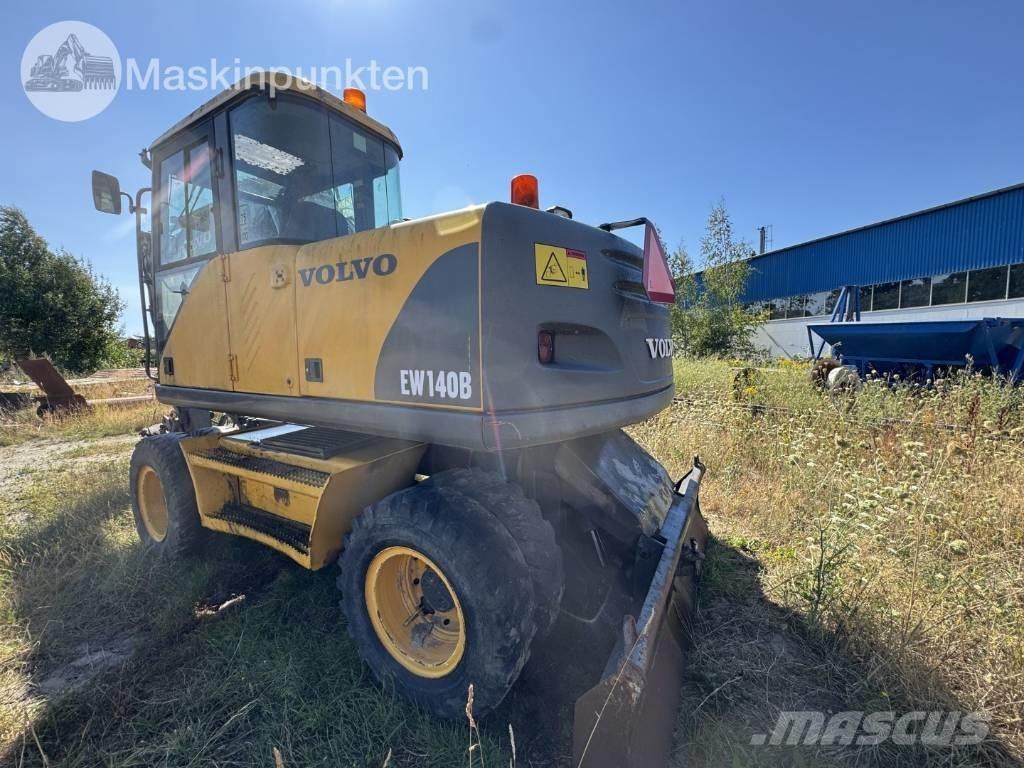 Volvo EW 140 B Pyöräkaivukoneet