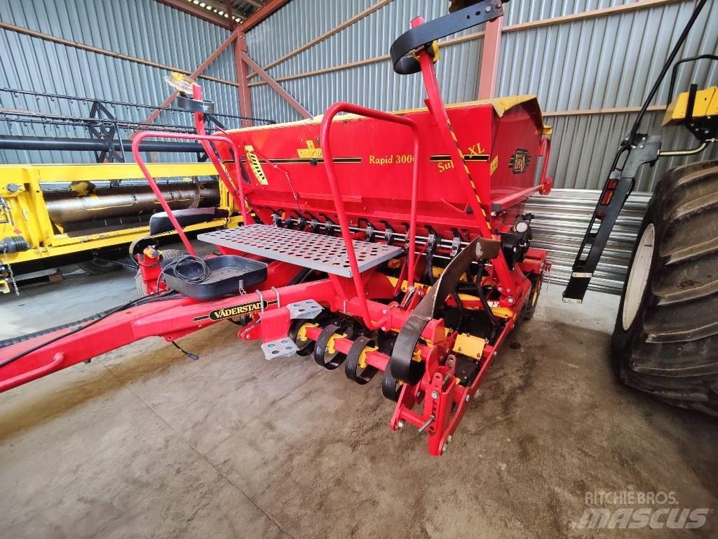 Väderstad Rapid300C Kylvökoneet