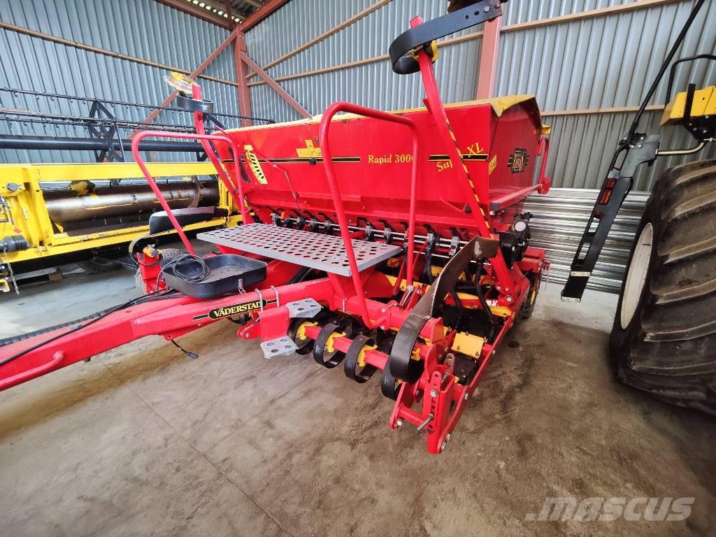 Väderstad Rapid300C Kylvökoneet