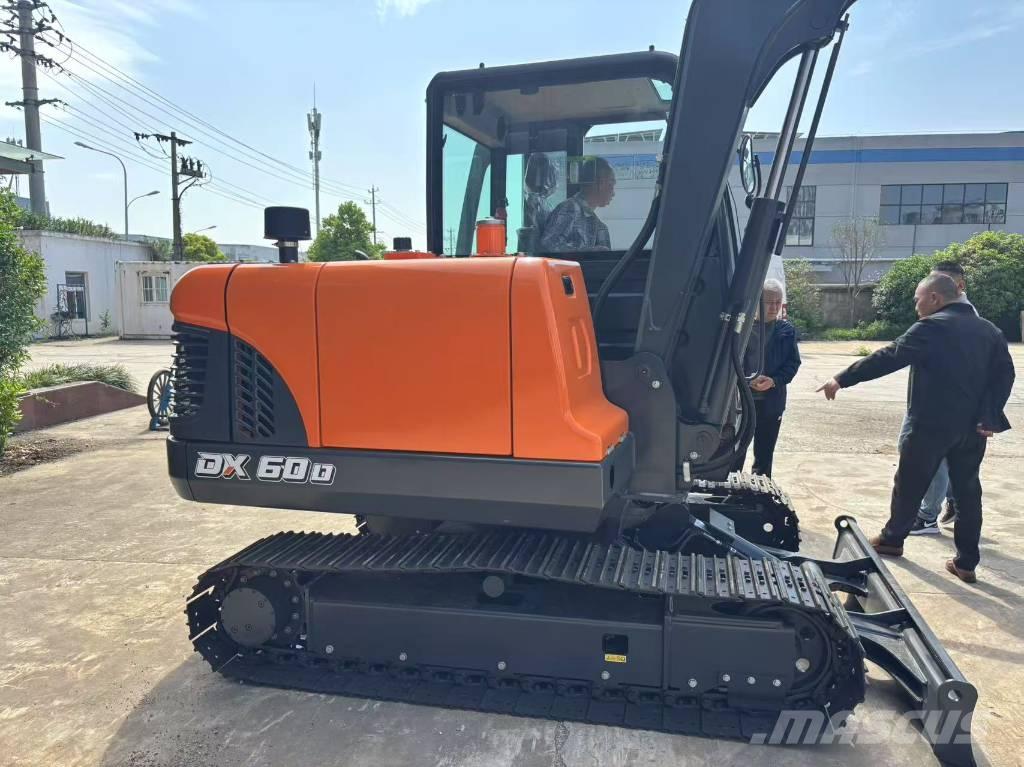 Doosan DX60 Telakaivukoneet