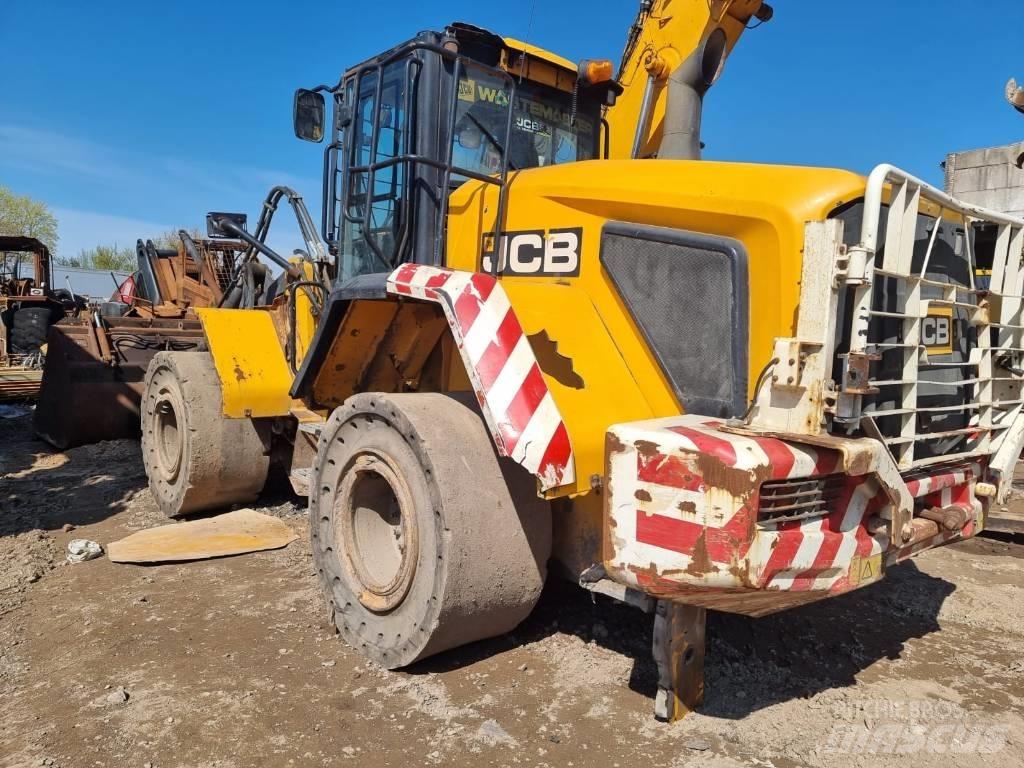 JCB 457 Pyöräkuormaajat