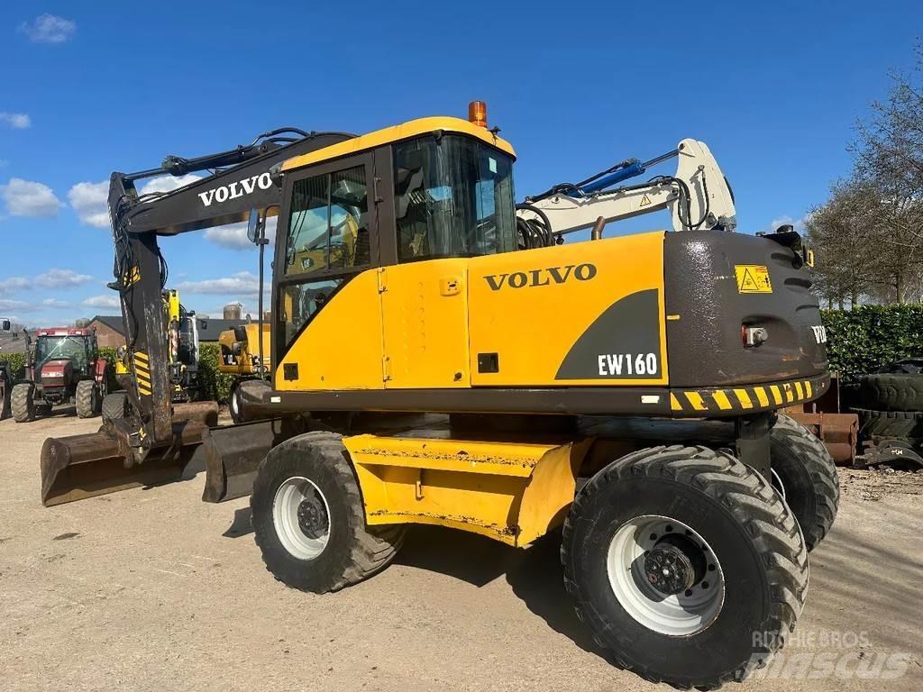Volvo EW160 Pyöräkaivukoneet