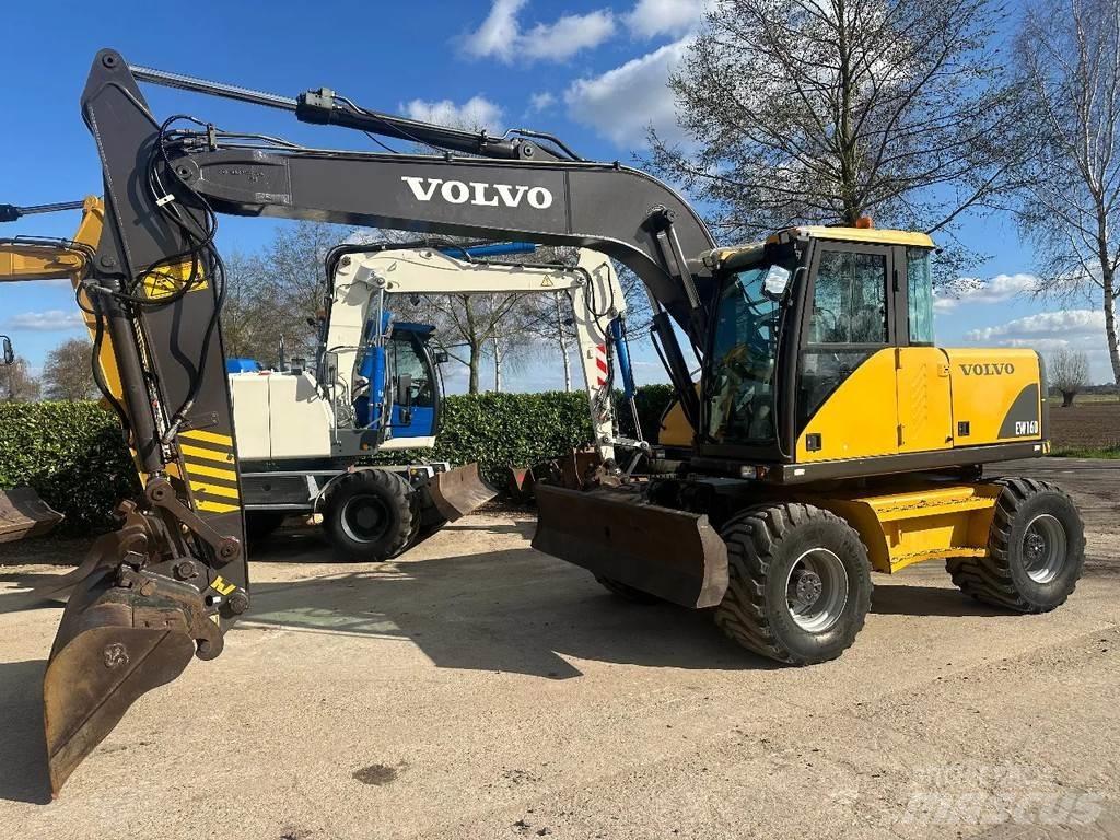Volvo EW160 Pyöräkaivukoneet