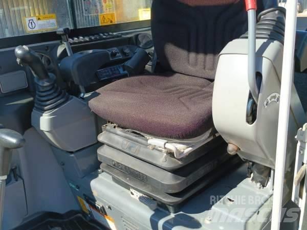 Takeuchi TB 260 Minikaivukoneet < 7t