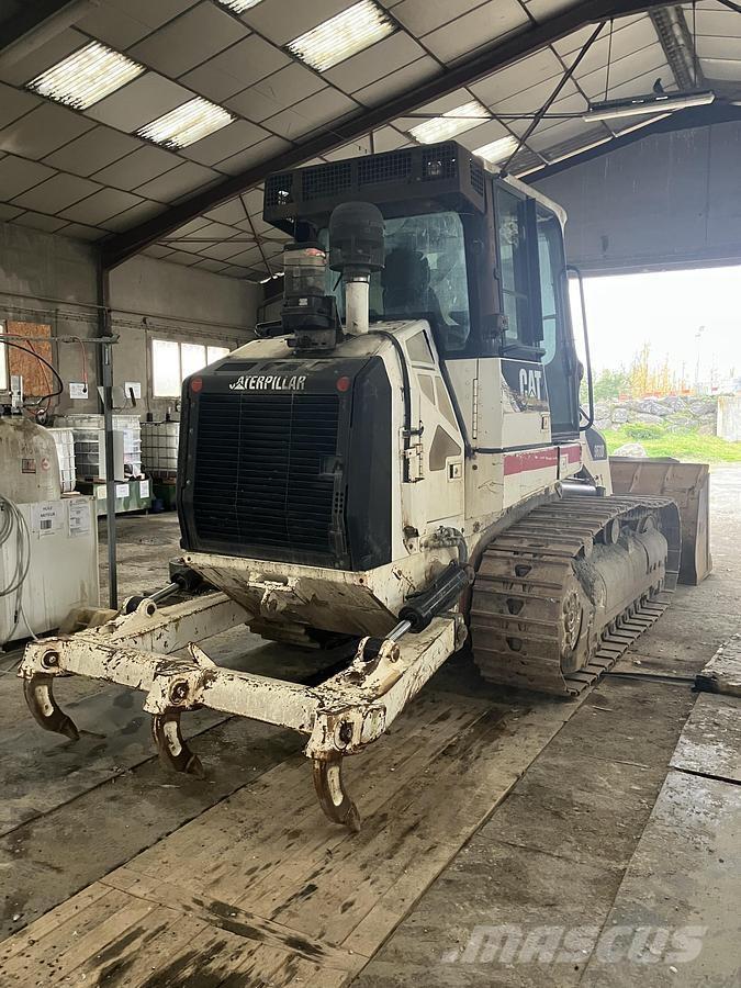 CAT 963D Telakuormaajat