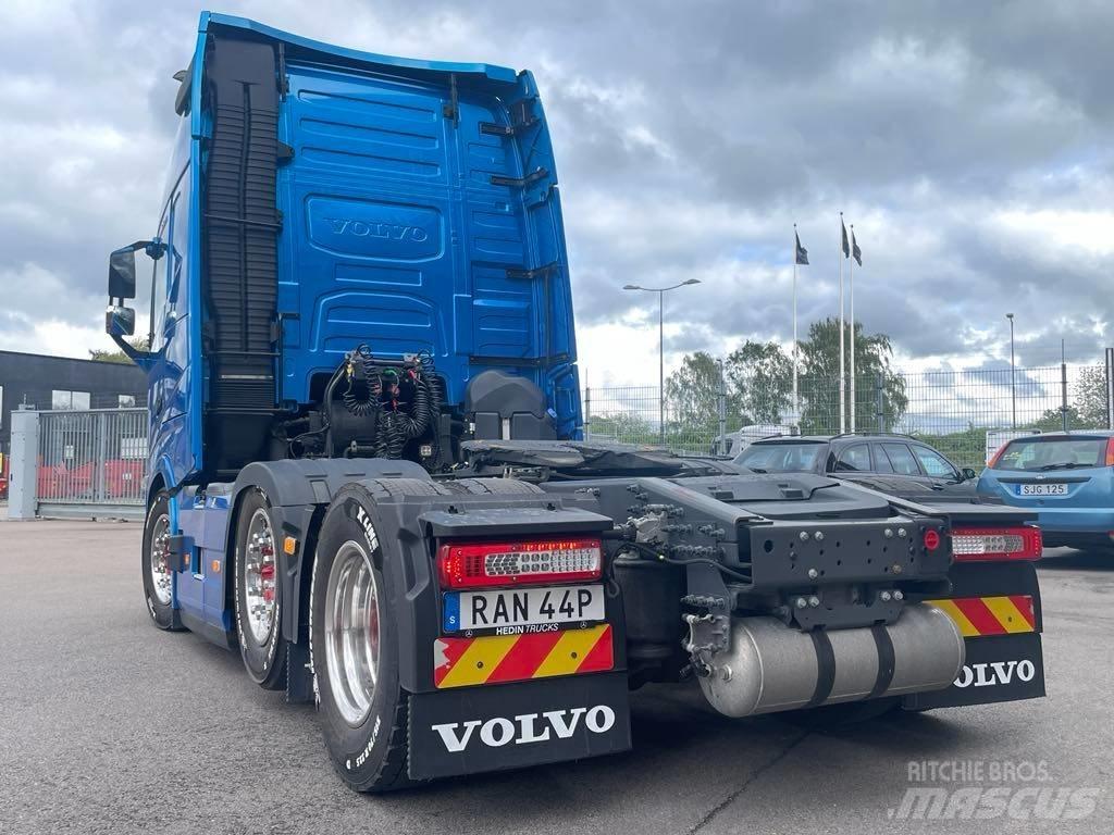 Volvo FH 500 Vetopöytäautot