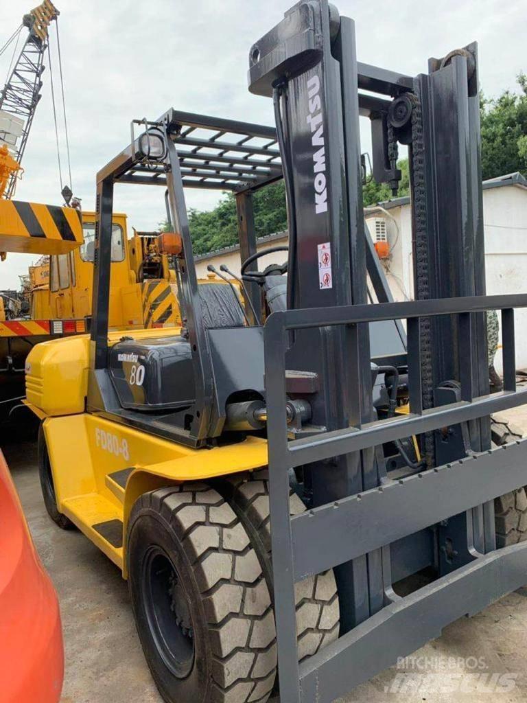 Komatsu 8 Ton Dieseltrukit