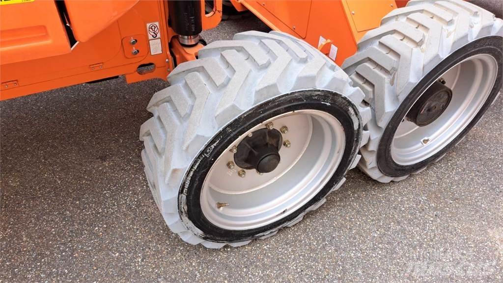 JLG EC520AJ Kuukulkijat
