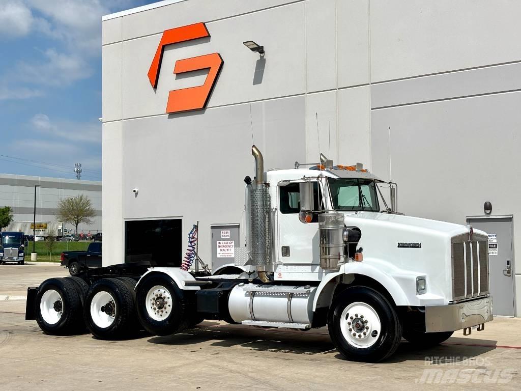 Kenworth T 800 Vetopöytäautot