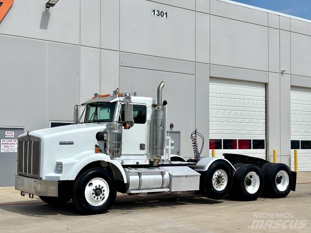 Kenworth T 800 Vetopöytäautot