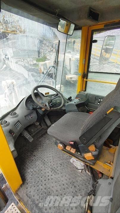 Volvo L 150 E Pyöräkuormaajat