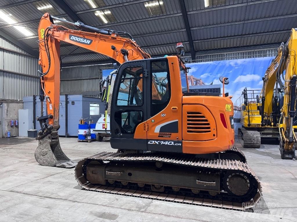 Doosan DX 140 LCR-5 Telakaivukoneet