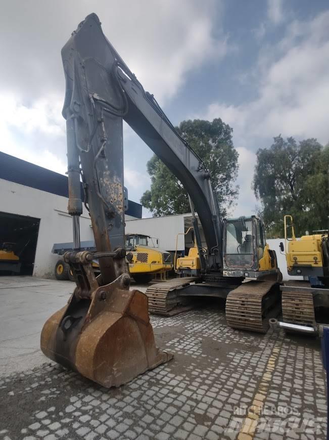 Volvo EC300DL Telakaivukoneet