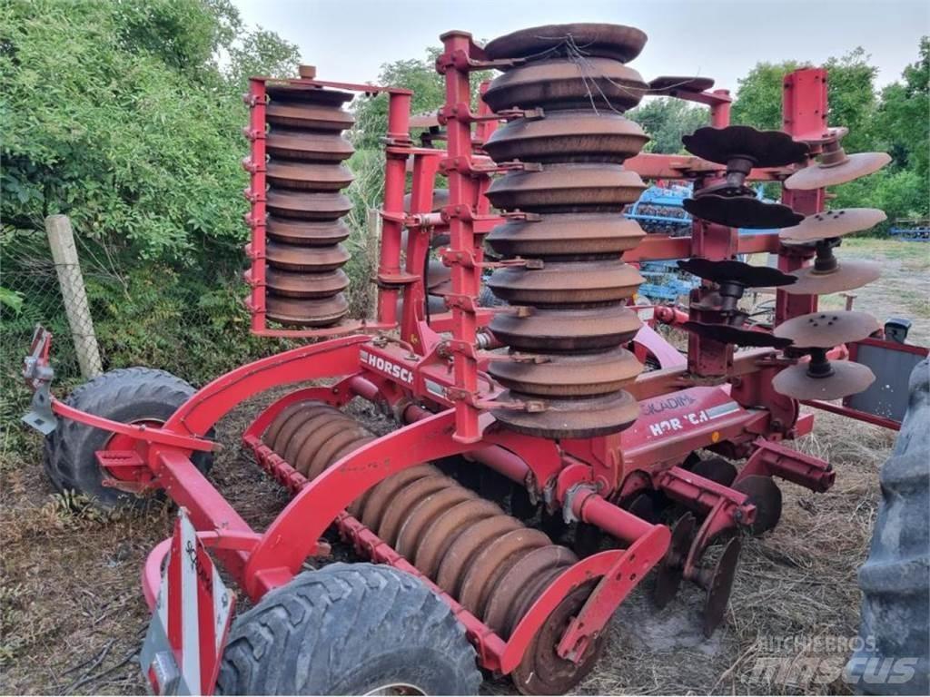 Horsch Joker 5RT Kiekkomultaimet ja lautasäkeet