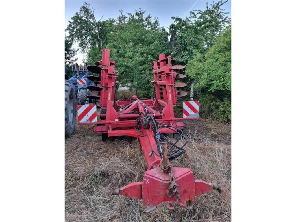 Horsch Joker 5RT Kiekkomultaimet ja lautasäkeet