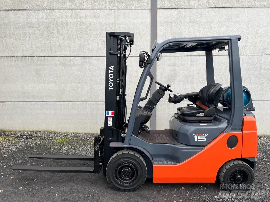 Toyota 02-8 FGF 15 Nestekaasutrukit