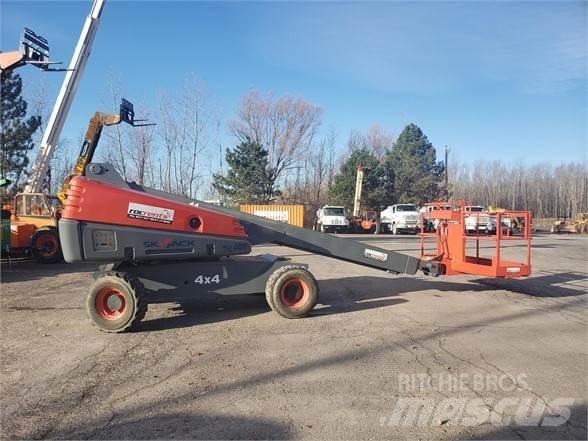 SkyJack SJ40T Teleskooppipuominostimet