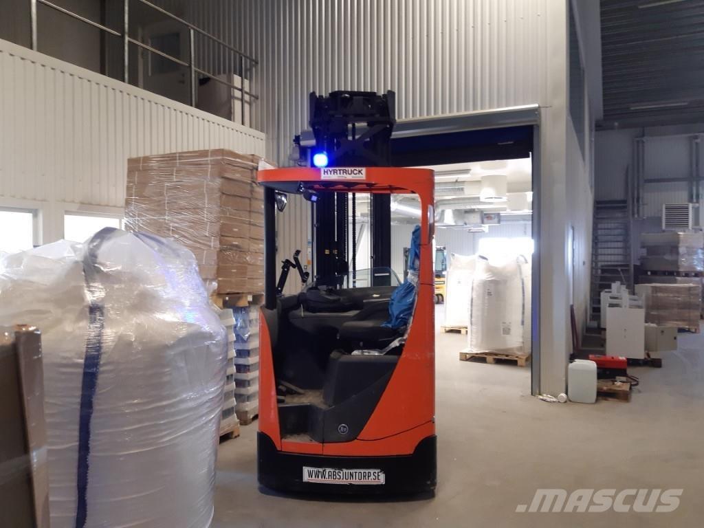 BT RRE200E Työntömastotrukit