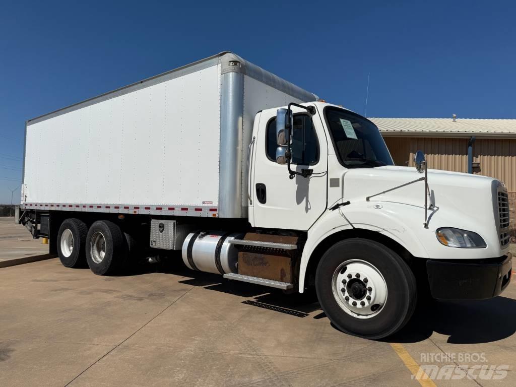 Freightliner M 106 Umpikorikuorma-autot
