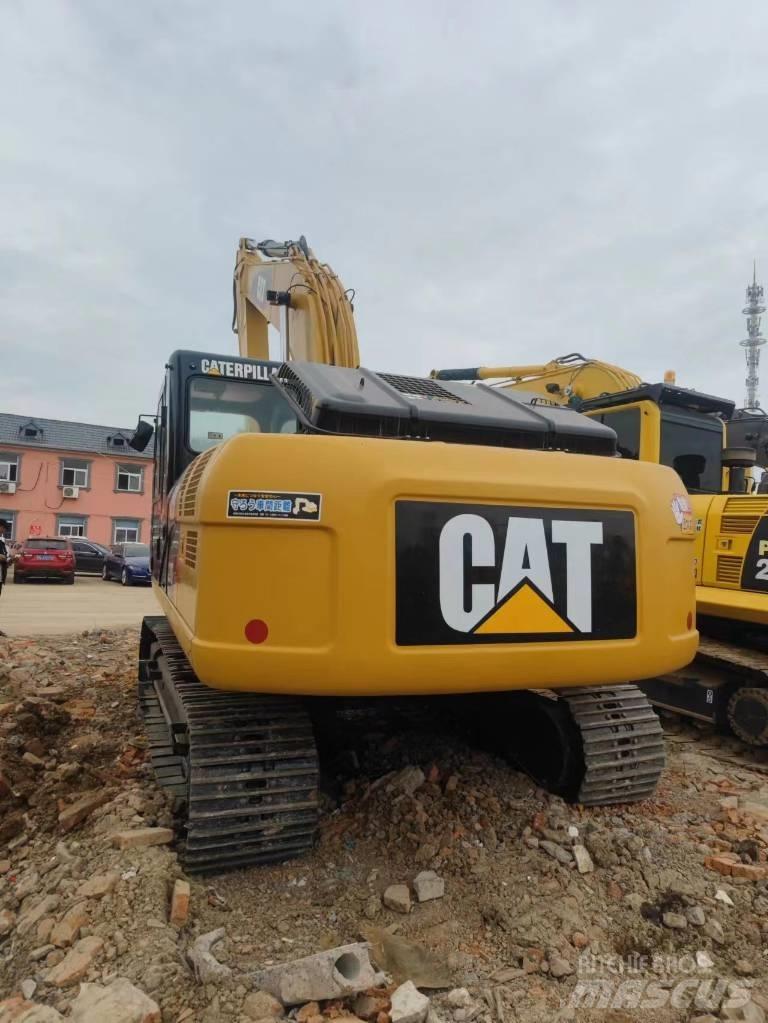 CAT 320 D Telakaivukoneet