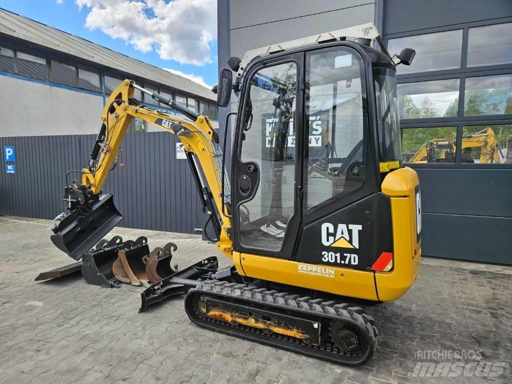 CAT 301.7 D Minikaivukoneet < 7t