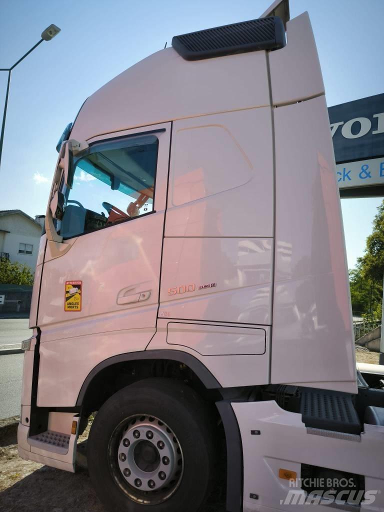 Volvo FH 500 Vetopöytäautot