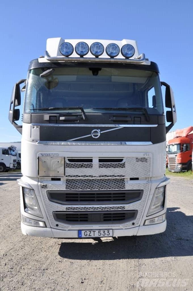 Volvo FH500 6X2 Kontti-/tasonostoautot